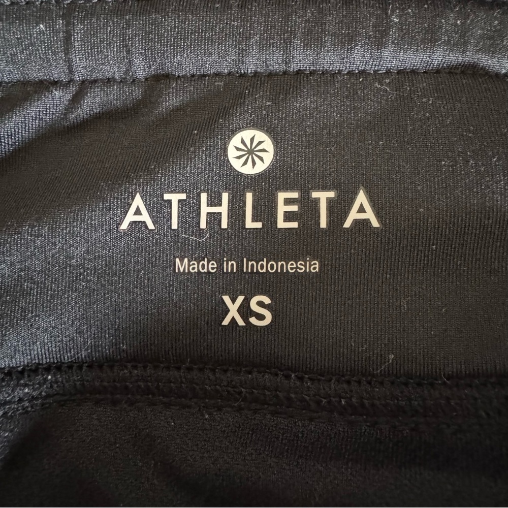Athleta Black and Gray Patterned Athletic Shorts, XS - Picture 6 of 13